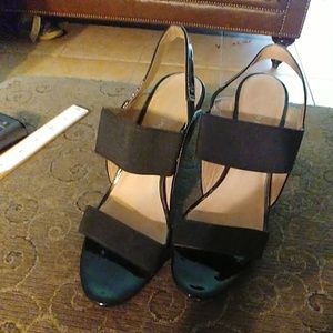 DONALD J. PLINER sandals